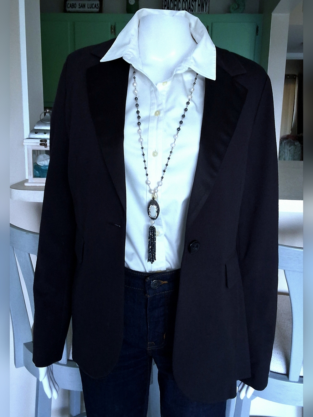 Stylish CAbi Black Single-Breasted One Button Longline Blazer Black - Medium